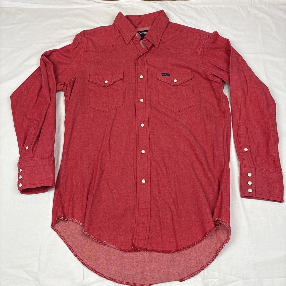 Vintage Wrangler Men's Red Heavy Duty Cotton Medium Regular Fit Pearl Snap 16-33